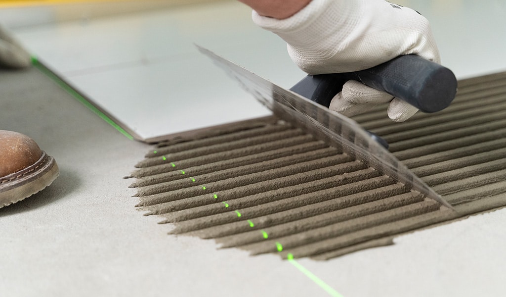 Adhesivos para cerámicas